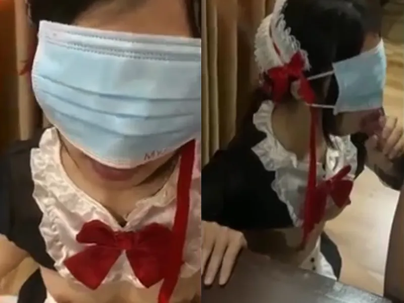 Cô bạn gái việt dâm cosplay nô lệ liếm mút con củ khoải điêu luyện